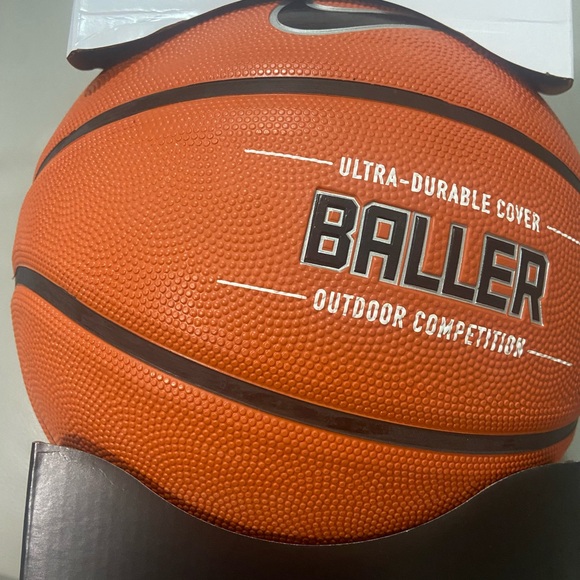 Nike Other - Nike Outdoor Basketball Baller Full Size Ball 29.5”
